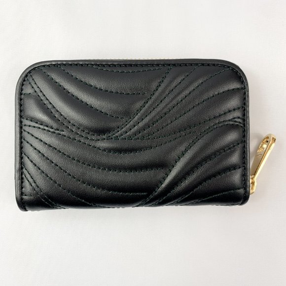 Salvatore Ferragamo Leather Change Purse in Nero NEW IN BOX - Picture 3 of 10